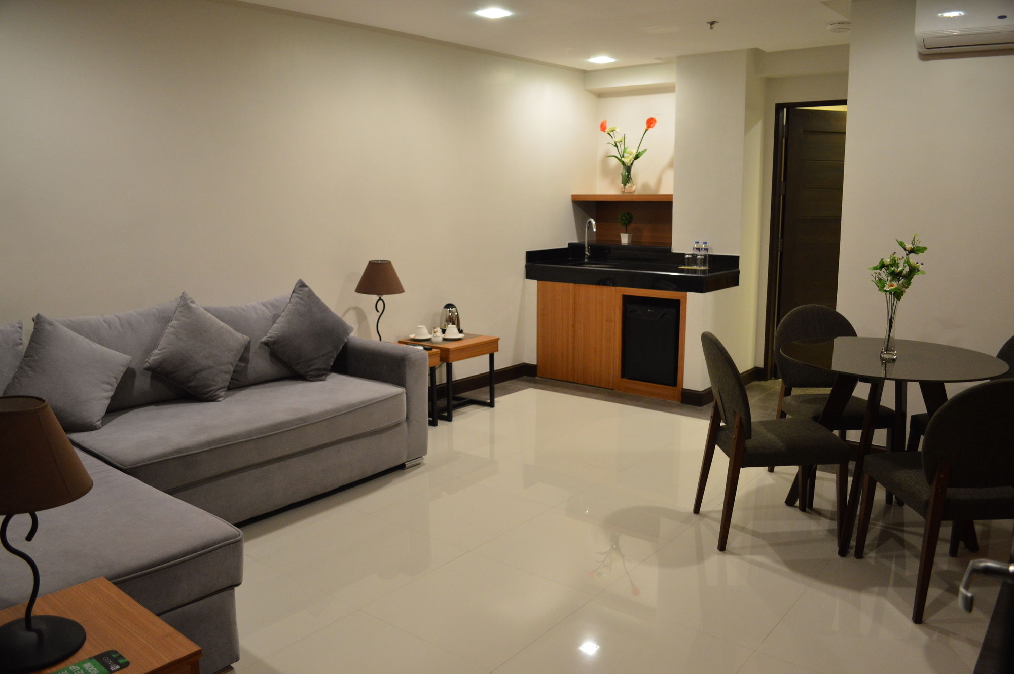 Mango Suites - Santiago City of Santiago Exteriér fotografie